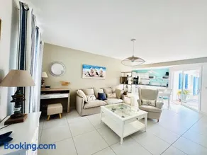 Beautiful Villa with amazing private pool - Image 1