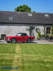 Stone Barn Cottage In Galway Countryside - Image 1