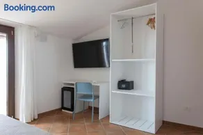B&B Loft Suite - Image 2