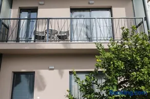 Lemon house - Image 1