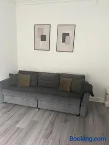Union Street Apartment - Image 4