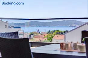 Sea Bay View apartment - Appartement avec piscine et magnifique vue sur mer - Image 4