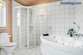 40505-Juelsminde-Pot-Strandby-326 - Image 4