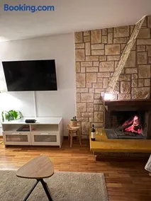 Alcione Family Residence - Image 4