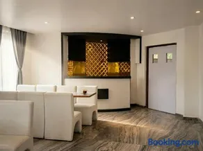 Rivera Resort and Spa - Image 3