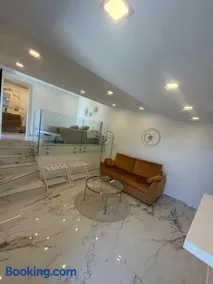 BORGO BELLEZZA Luxury Guest House - Image 2