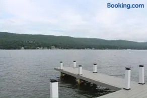 Lakefront Haven on Greenwood Lake - Image 3