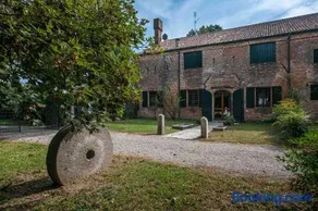 Big Scuderia Country Mansion 5500SquareFeet - Image 2
