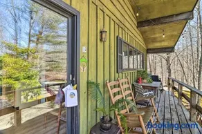 Studio Apartment with Kitchen VERY close to WCU - non smoking & no pets - Image 2
