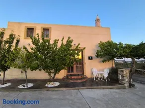 DonQuihotel Chalet - Image 1