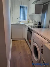 Waterloo apartment - Image 3