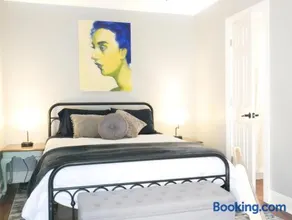 Charming St. Ann Studio - Image 2