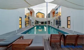 Pohang Aldeapool Villa - Image 5