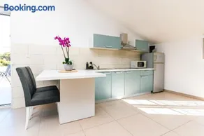 Sky Comfortable holiday residence - Image 5