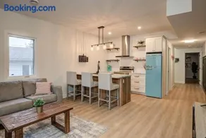 Chic Suite by Westlynn - Image 4