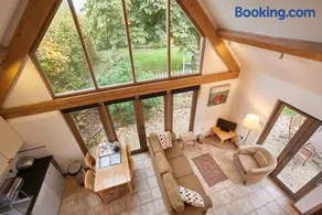 Barn Cottages at Lacock - Image 1