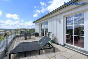 Romantik-Suite mit Whirlpool - Image 3