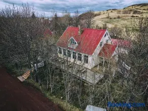 Ásgarður Guesthouse - Image 3