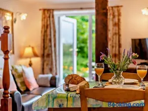 1 Bed in Holmrook oc-94530 - Image 2