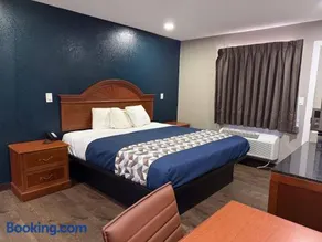 Rodeway Inn & Suites - Image 2