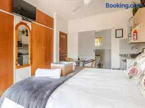 Amalfi Place - Image 1