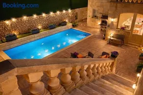 Ta' Matmura Boutique B&B - Image 1