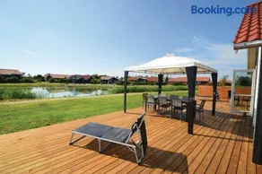 M226-Vaeggerlose-Marielyst-Strandpark-253 - Image 2