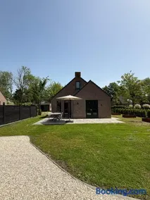 Vakantiehuis 6 personen ENL Boutique 92 Per 4 november 2026 met hottub en airco - Image 2