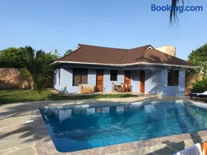 Lions Home - Image 3