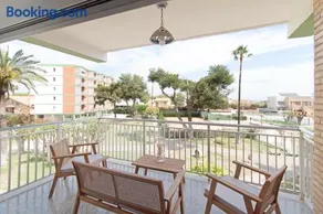 Global Vacacional, Apartamento con terraza y piscina a un paso de la playa - Image 2