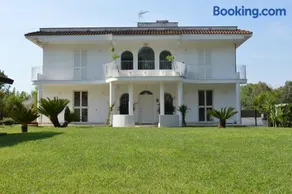 Casa Blanca B&B - Image 1