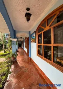 Hotel Makani - Image 1