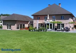 Sherlock's Home - Guest House - Image 1