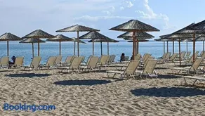 ammos seafront family apartments - Image 1