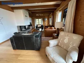 Chalet Rose Bay - Image 3