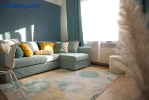 Beautiful Cosy 2BR Apartment - Image 1