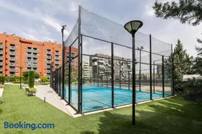 Ático Granada Piscina y Parking - Image 1