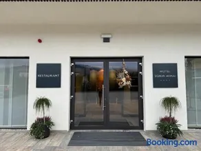 Hotel Sorin MIHAI - Image 1