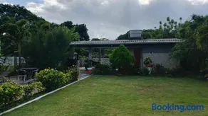 Casa em Reserva Ambiental com Piscina Privativa - Image 4