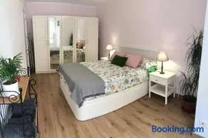 KIKU Apartment - Image 1