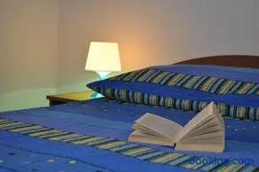 Poseidon Apartments - Image 1