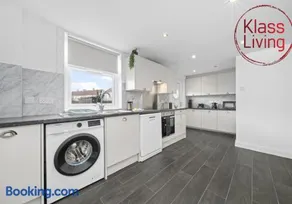 Orbiston House by Klass Living Bellshill - Image 3