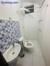 House with Jacuzzi in Juquehy for 12, 400 meters from the beach - Image 2