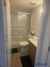 Entire Apartment, Centrally Located! - Image 4