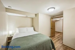 Bright & Cozy House Centennial Littleton 4 Bed 3 Bath - Image 5