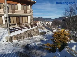 Konstantine's Chalet - Image 4