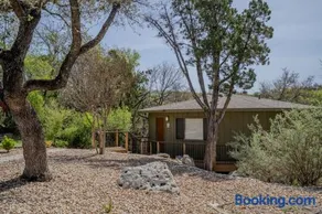 Lakefront Bungalow With Pool & Hot Tub #1 - Image 2