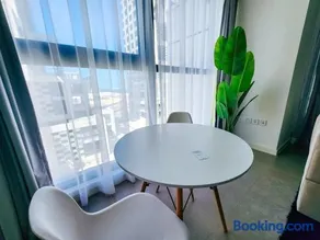 Harf502 Luxurious 1br in Reem W private Beach - Image 2