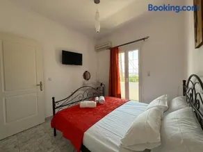 Nota's House - Image 1
