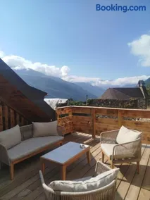 Chalet La Grange - Image 1
